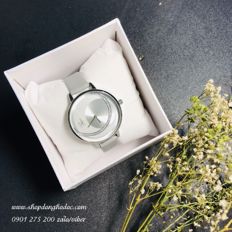 Đồng hồ nữ dây da mặt tròn chiếc nhẫn màu xám sành điệu Shengke SK ĐHĐ11402