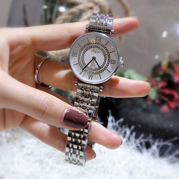 Đồng hồ nữ dây kim loại bạc mặt tròn trắng đính đá hai vòng sang trọng Yhpd ĐHĐ19702