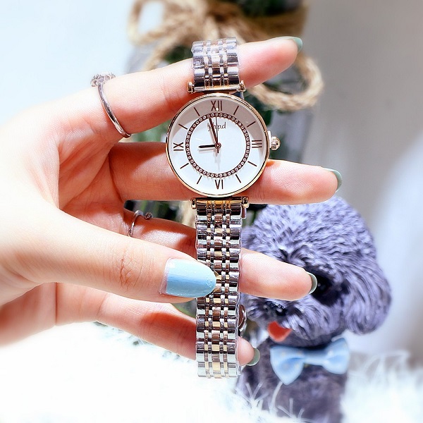 Đồng hồ nữ dây kim loại bạc vàng mặt tròn trắng đính đá quý phái Yhpd ĐHĐ19601