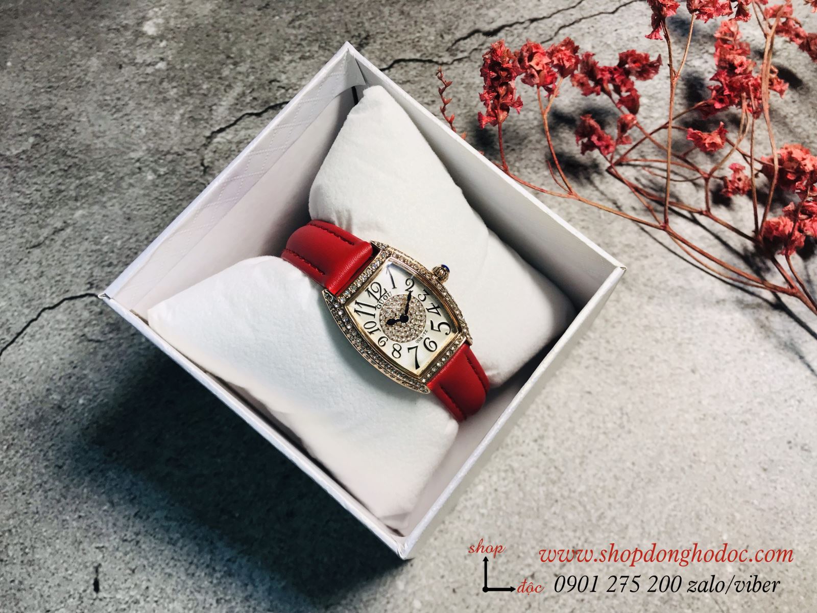 Đồng hồ nữ dây da đỏ mặt chữ nhật oval trắng đính đá viền vàng sang chảnh Guou ĐHĐ12907