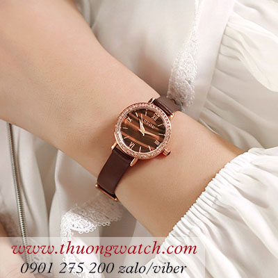 dong-ho-nu-guou-6043-day-da-mat-tron-size-nho-nau-thoi-thuong-dhd39202