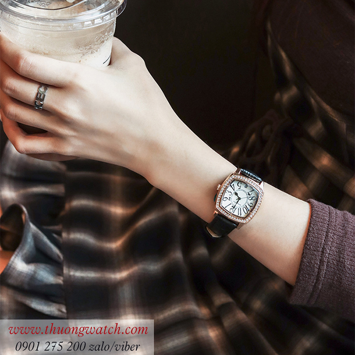 Đồng hồ nữ dây da mặt vuông đính đá đen thanh lịch ĐHĐ42701