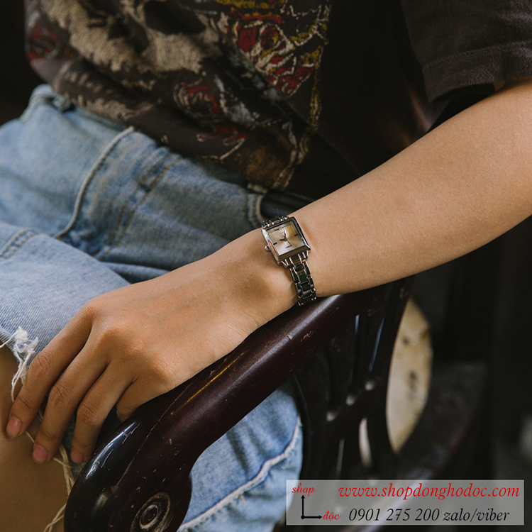 Đồng hồ nữ mặt nhỏ Skmei dây kim loại mặt vuông bạc hiện đại ĐHĐ25501