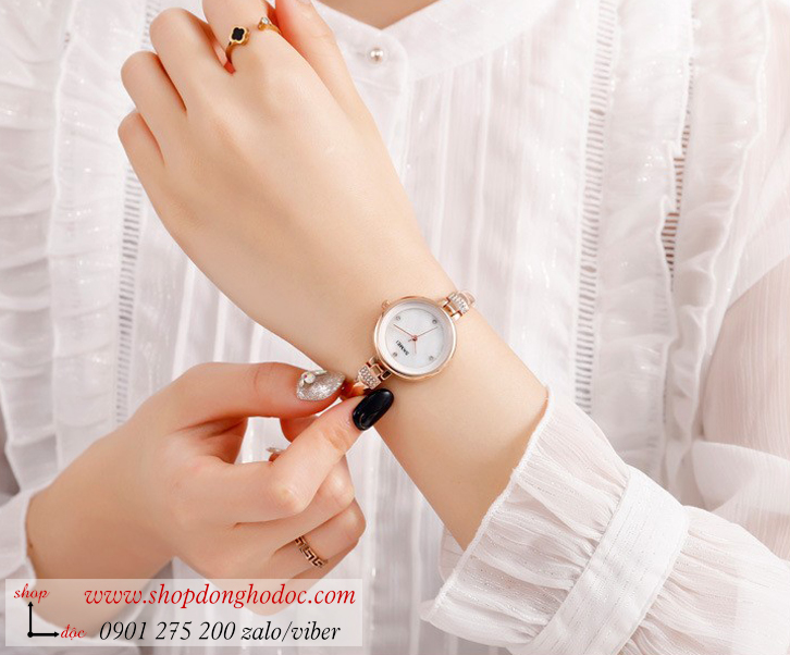 Đồng hồ nữ dạng lắc tay mặt nhỏ Skmei dây kim loại mặt tròn vàng sang chảnh ĐHĐ26002 Đồng hồ nữ dạng lắc tay mặt nhỏ Skmei dây kim loại mặt tròn vàng sang chảnh ĐHĐ26002
